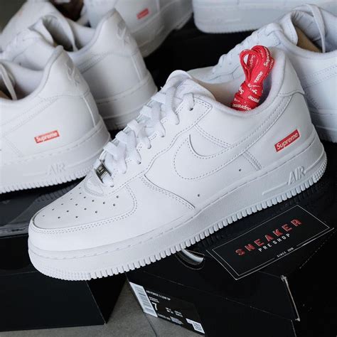 supreme white air force 1